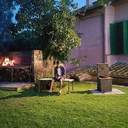 Piccolo Casale A 